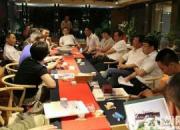 在連興業(yè)的朝陽驕子情系鳳凰山