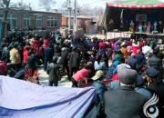 【今日朝陽網(wǎng)】送戲下鄉(xiāng)  服務(wù)百姓（于麗麗）