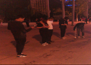 【今日朝陽網(wǎng)】揮毫潑墨為夜景填色（霍德禮）