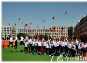 化瓶頸為優(yōu)勢 為學(xué)生終身發(fā)展奠基（霍鐵?。?></a>
            <div   id=