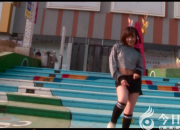 昨天唱歌的朝陽女孩兒，今天又來了一段青春熱舞！