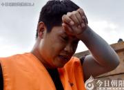 當(dāng)晶瑩的汗珠滴落在鄉(xiāng)村的泥土之上，這里發(fā)生了什么……