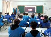 弘揚(yáng)雷鋒精神 賡續(xù)紅色血脈（武晶 李萬(wàn)泉）