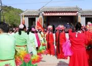 新媒體架金橋 古村落煥新顏——朝陽市新媒體協(xié)會(huì)助力三道溝村第四屆牡丹季（節(jié)）綻放振興之光